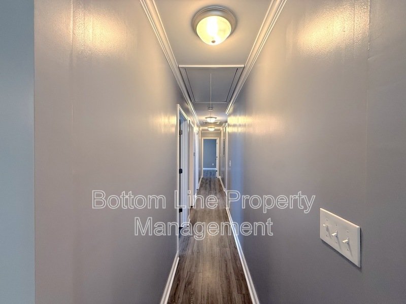 Charming 3 Bedroom 2 Bathroom SFH Located In Gastonia property image