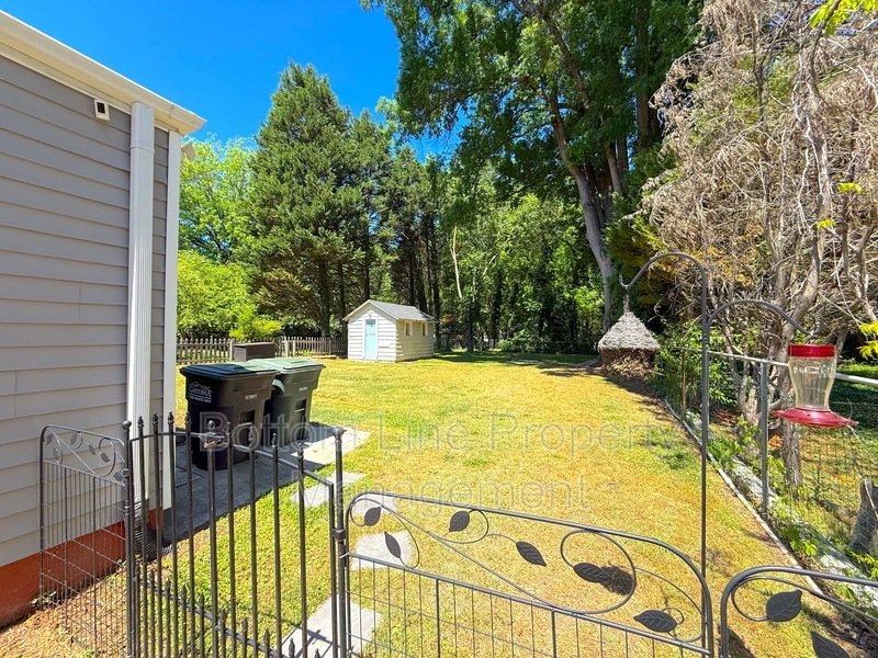 Charming 3 Bedroom 2 Bathroom SFH Located In Gastonia property image