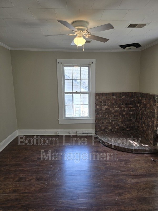 Spacious 4-Bedroom Home in Prime Concord Location – 1,900+ Sq Ft property image