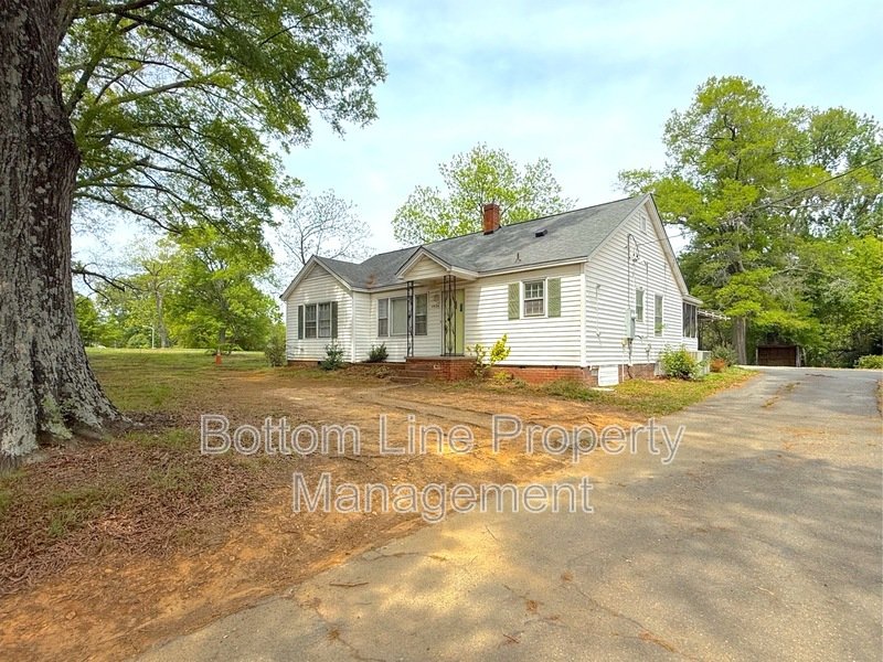 Charming property image
