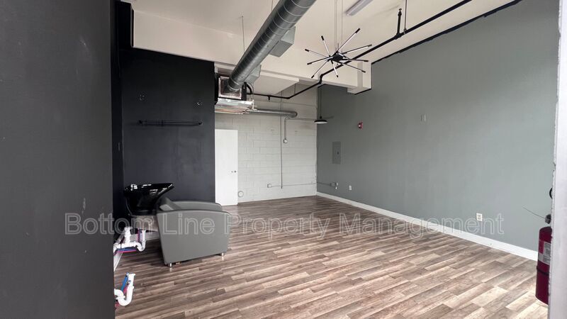 Commercial - Flex Unit property image
