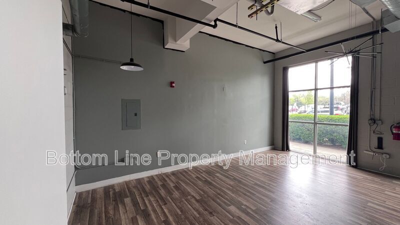 Commercial - Flex Unit property image