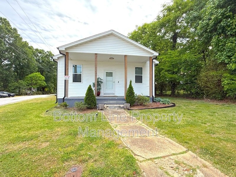 Stunning 3 Bedroom 2 Bathroom Home For Rent In Concord property image