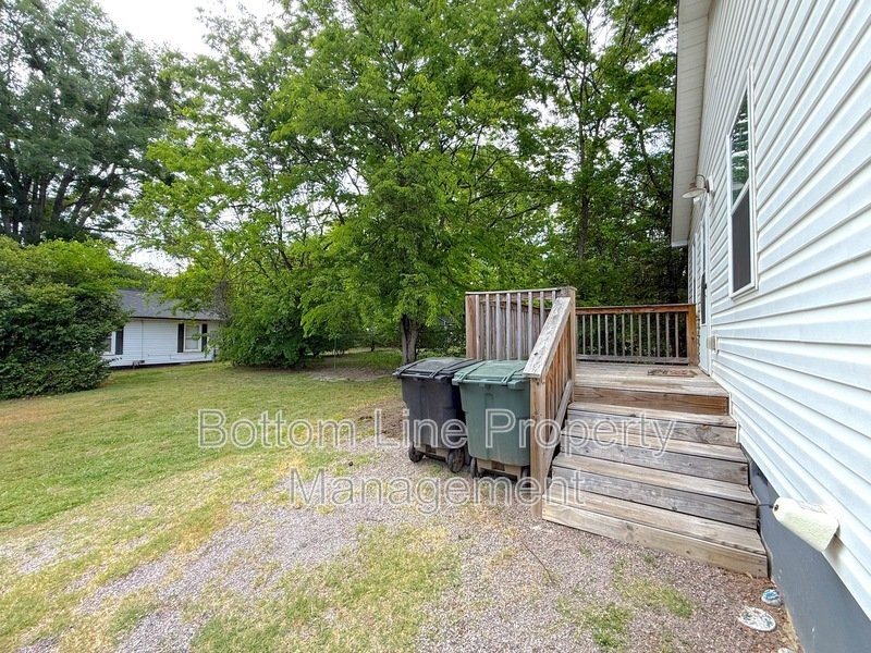 Stunning 3 Bedroom 2 Bathroom Home For Rent In Concord property image