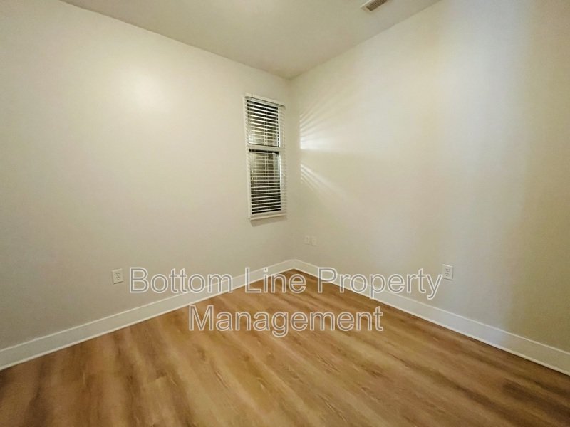 2 Bedroom 2 Bathroom Uptown Unit For Rent property image