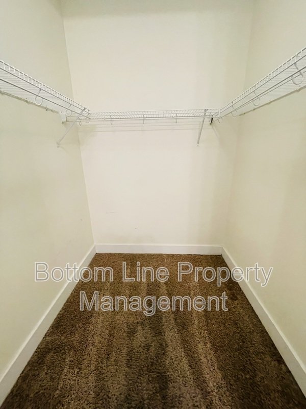 2 Bedroom 2 Bathroom Uptown Unit For Rent property image
