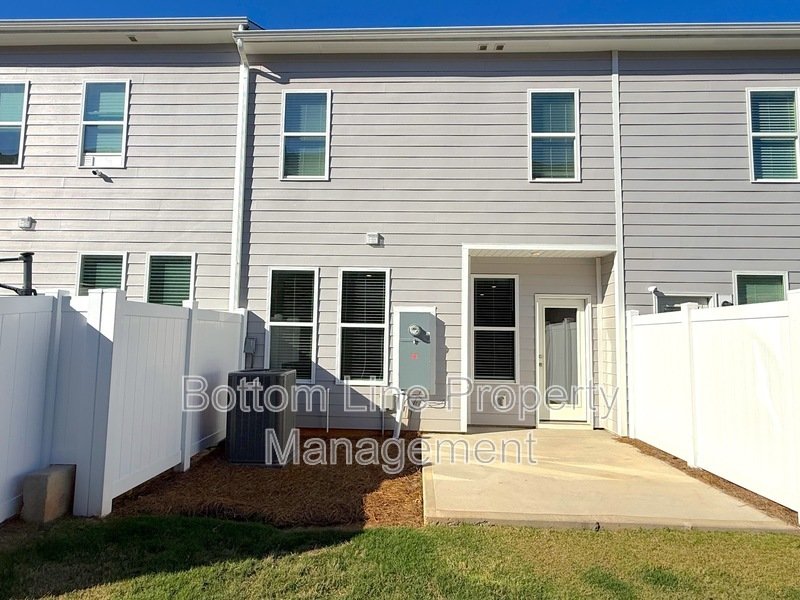 A Modern Home at a Great Value! property image