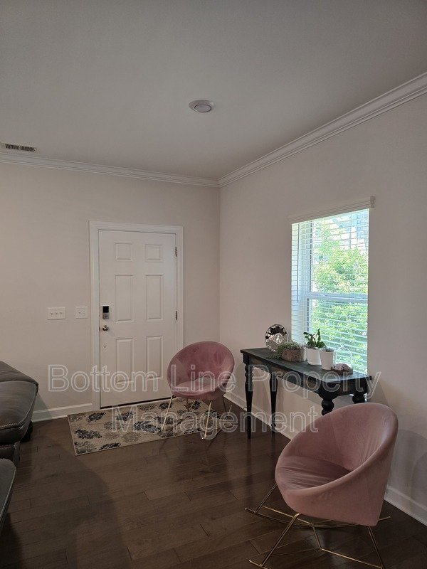 🏡 Spacious & Stylish 4BR Home in Mint Hill with Open Floor Plan & Luxury Primary Suite property image