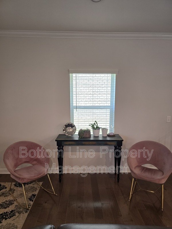 🏡 Spacious & Stylish 4BR Home in Mint Hill with Open Floor Plan & Luxury Primary Suite property image