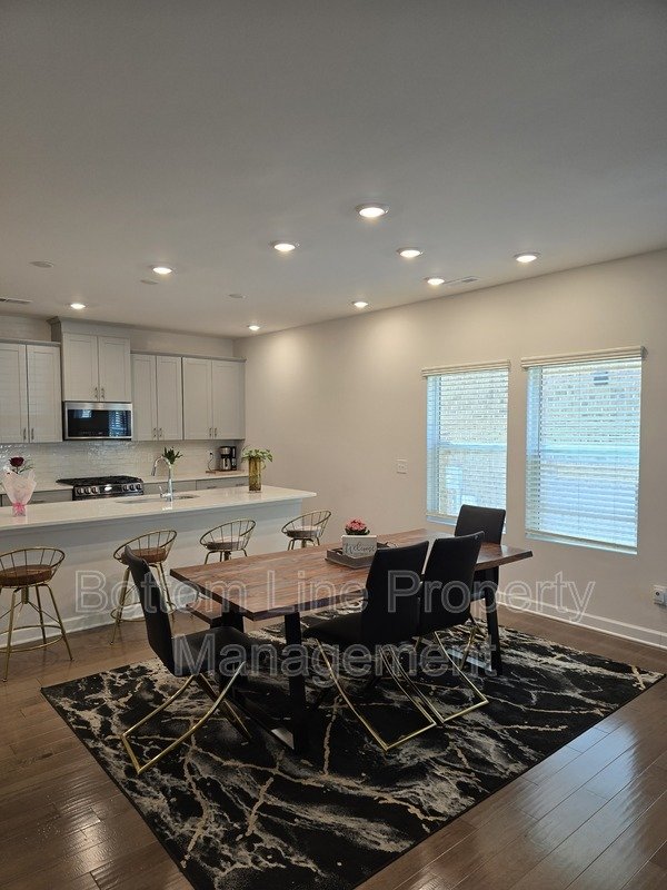 🏡 Spacious & Stylish 4BR Home in Mint Hill with Open Floor Plan & Luxury Primary Suite property image