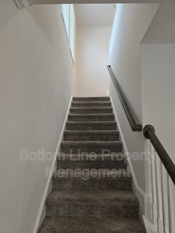 🏡 Spacious & Stylish 4BR Home in Mint Hill with Open Floor Plan & Luxury Primary Suite property image