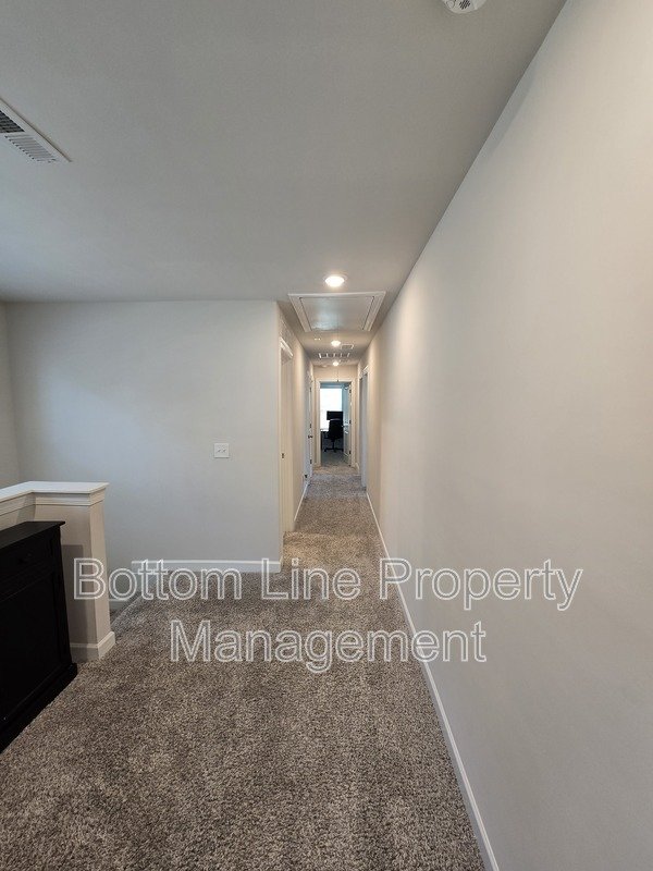 🏡 Spacious & Stylish 4BR Home in Mint Hill with Open Floor Plan & Luxury Primary Suite property image