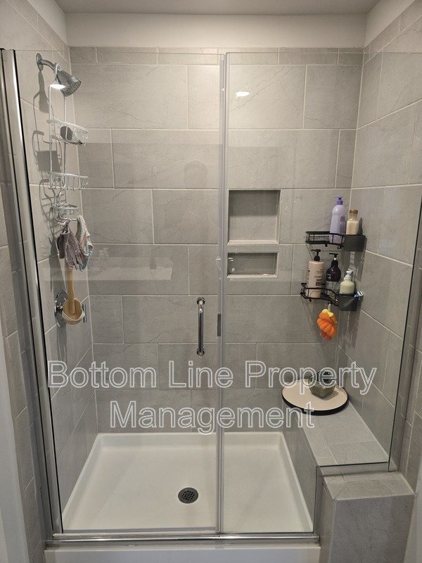 🏡 Spacious & Stylish 4BR Home in Mint Hill with Open Floor Plan & Luxury Primary Suite property image