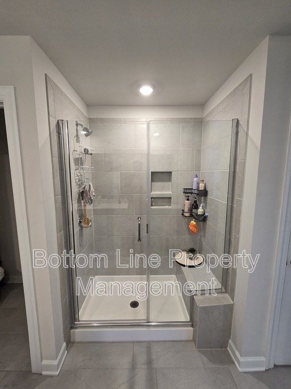 🏡 Spacious & Stylish 4BR Home in Mint Hill with Open Floor Plan & Luxury Primary Suite property image
