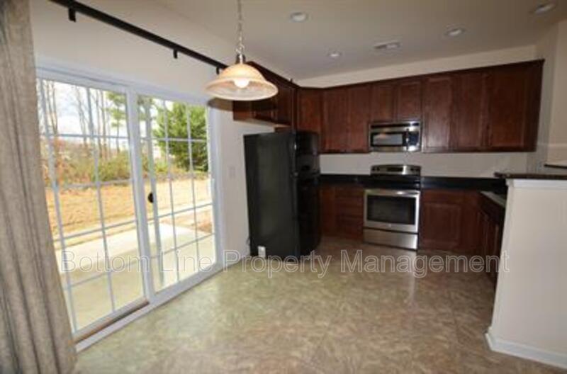 Charming 3 Bedroom Home in Charlotte – Convenient Location & Comfortable Living property image
