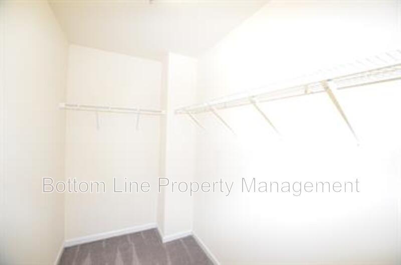 Charming 3 Bedroom Home in Charlotte – Convenient Location & Comfortable Living property image