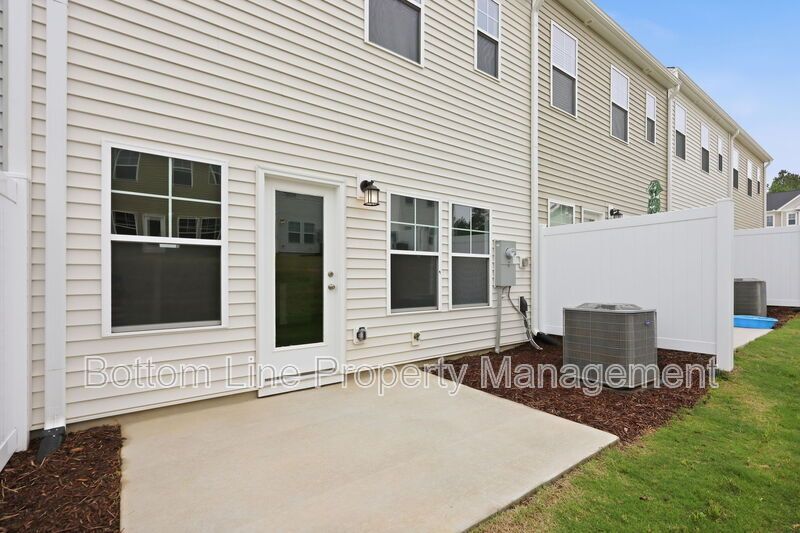 ✨ Spacious 3BR/2.5BA Home w/ Garage in Growing Lillington Community! ✨ property image