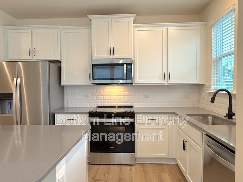 Bright property image