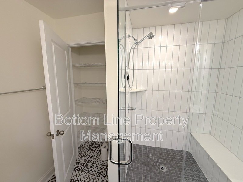 Bright property image