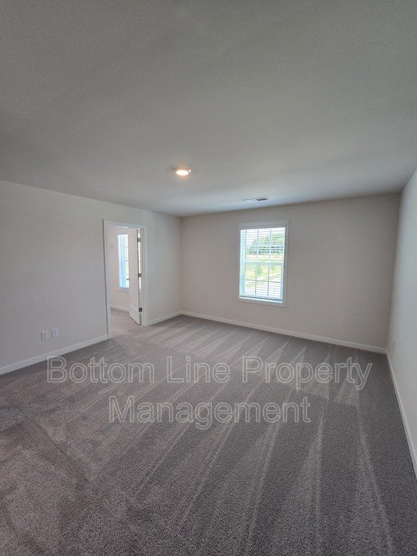Luxury New Build Townhome Available for Immediate Occupancy property image