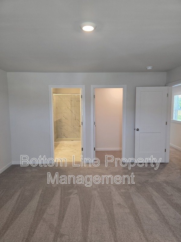 Luxury New Build Townhome Available for Immediate Occupancy property image