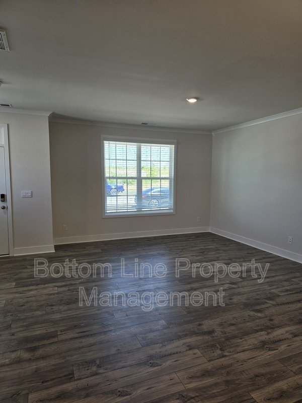 ✨ Brand-New End Unit Townhome | 3BR, 2.5BA | 2-Car Garage | Available Now ✨ property image