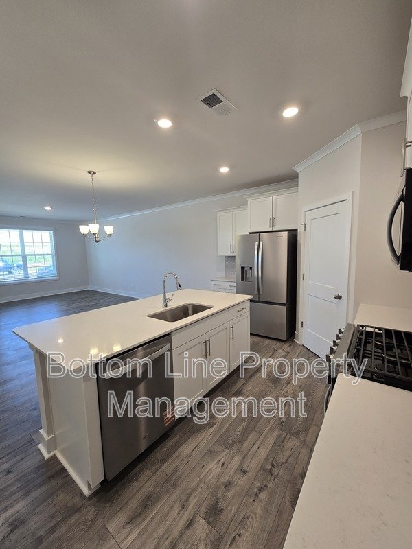 ✨ Brand-New End Unit Townhome | 3BR, 2.5BA | 2-Car Garage | Available Now ✨ property image