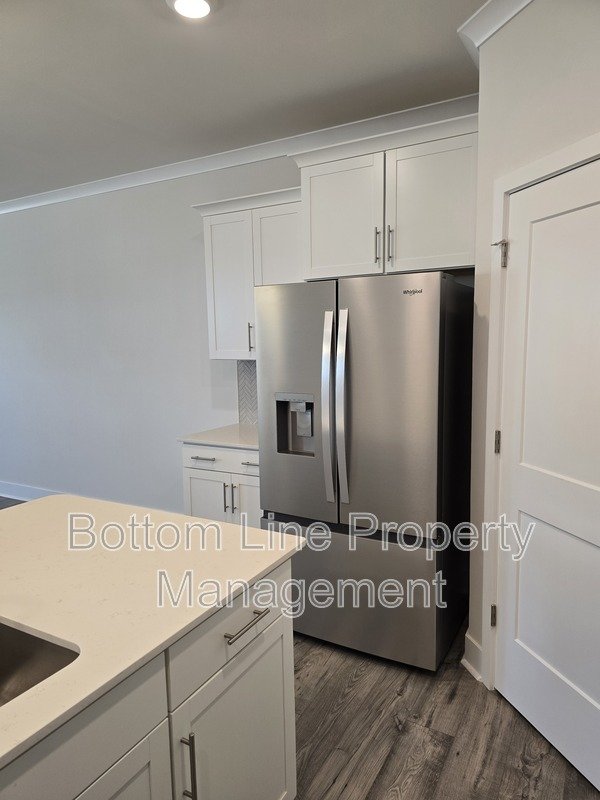 ✨ Brand-New End Unit Townhome | 3BR, 2.5BA | 2-Car Garage | Available Now ✨ property image