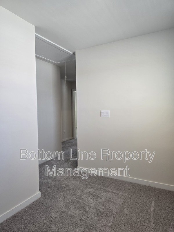 ✨ Brand-New End Unit Townhome | 3BR, 2.5BA | 2-Car Garage | Available Now ✨ property image