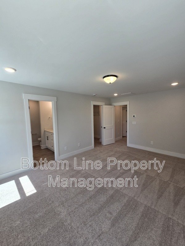 Brand-New 3BR Townhome in Waxhaw | 1-Car Garage | Available Now property image