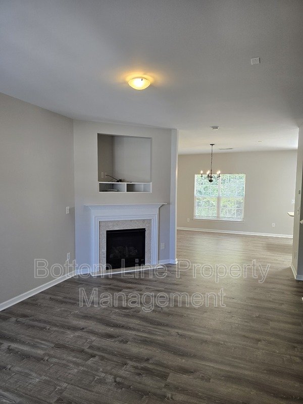 Charming 3-Bedroom Home in Convenient Charlotte Location property image