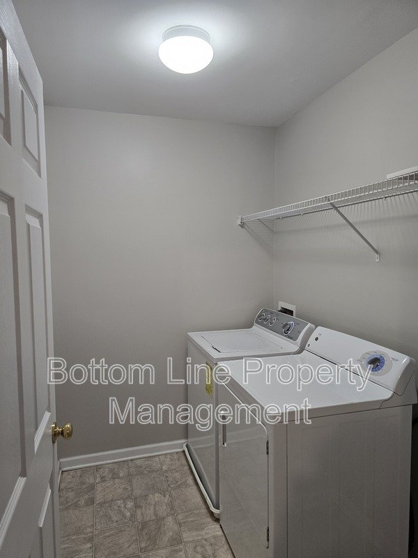 Charming 3-Bedroom Home in Convenient Charlotte Location property image