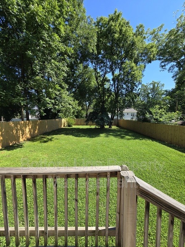 Renovated 2-Bedroom Home with Large Fenced Yard in Charlotte property image