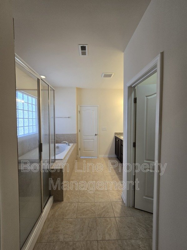 Coming soon! Spacious 5-Bedroom Home within Desirable Concord Community property image