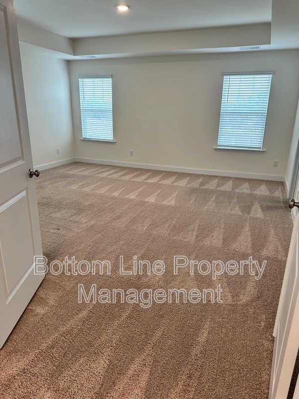 Spacious 3BR/3BA Angier Home with 2-Car Garage & 1,890 Sq Ft property image