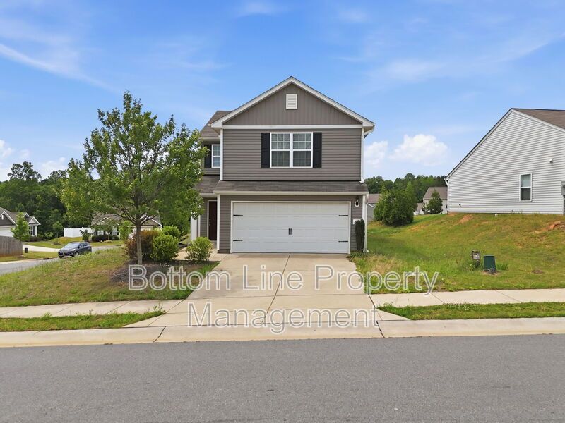 295 Windbreak Lane, Youngsville, NC 27596  $[Insert Listing Price] | 3 Bedrooms | 3 Bathrooms | 1,858 Sq Ft property image