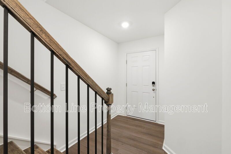 Beautiful 3BR/3BA Townhome with 1,858 Sq Ft – Near RTP, RDU & Brier Creek! property image