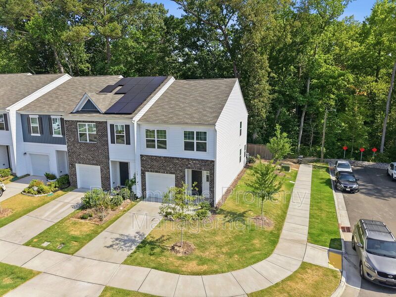 Light-Filled 3BR/3BA Home in Durham | Close to Duke & RTP property image
