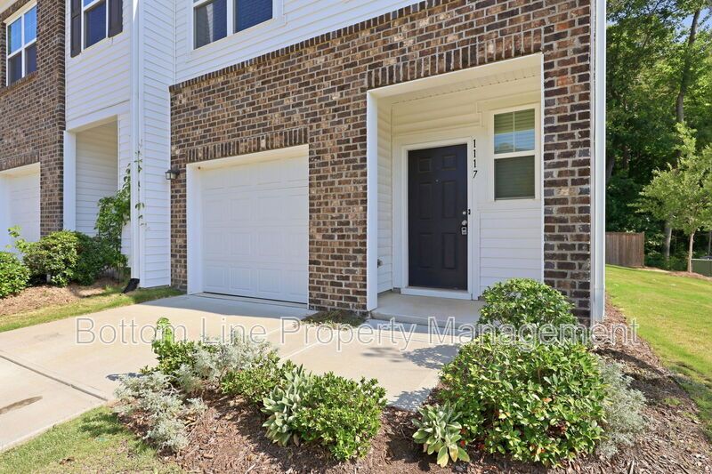 Light-Filled 3BR/3BA Home in Durham | Close to Duke & RTP property image