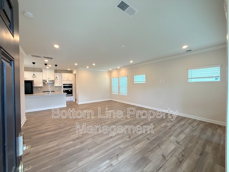 Newly Built Modern Home property image
