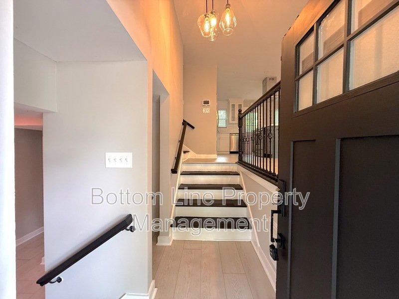Charming 3 Bed 3 Bath Home For Rent property image