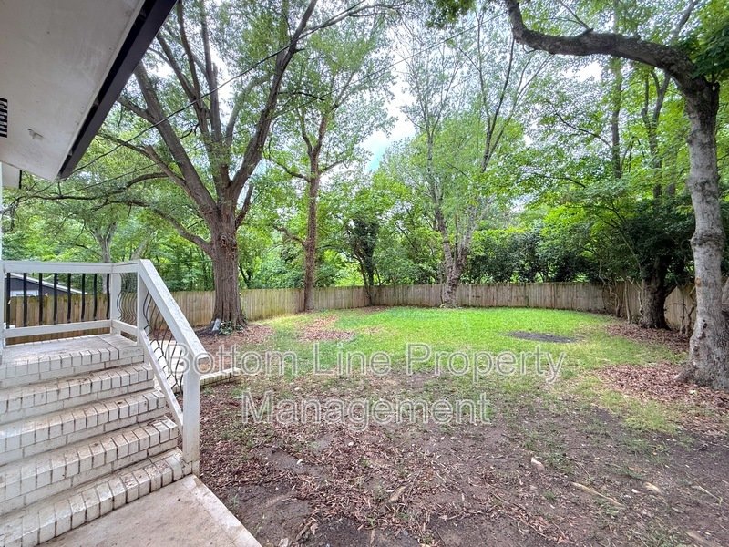 Charming 3 Bed 3 Bath Home For Rent property image