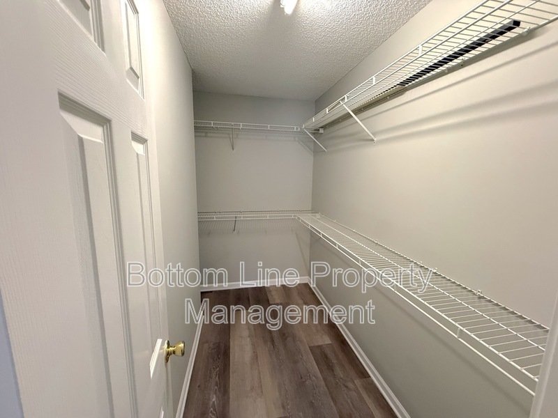 Modern 3BR/3BA Townhome with Garage and Patio property image