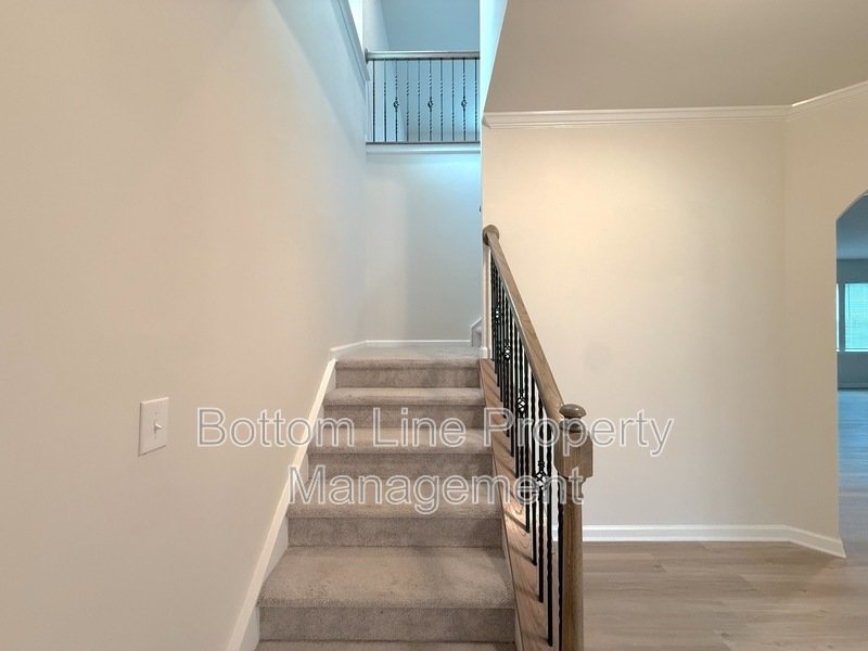 Stunning 4 Bedroom, 2 1/2 Bath Home in Scenic Fort Mill! property image
