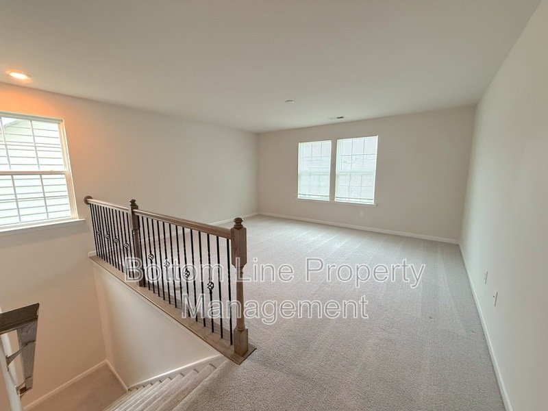 Stunning 4 Bedroom, 2 1/2 Bath Home in Scenic Fort Mill! property image
