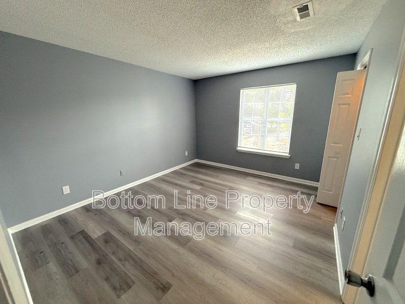 Cozy 2 Bedroom 2 Bathroom Townhouse For Rent!!! property image