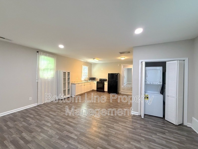 Open and Spacious 2BR/1BA Rental in Rock Hill property image