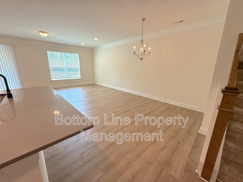 Available Now! 3BR 2.5 BA Townhome with Amazing Community Features! property image