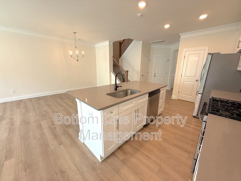 Available Now! 3BR 2.5 BA Townhome with Amazing Community Features! property image