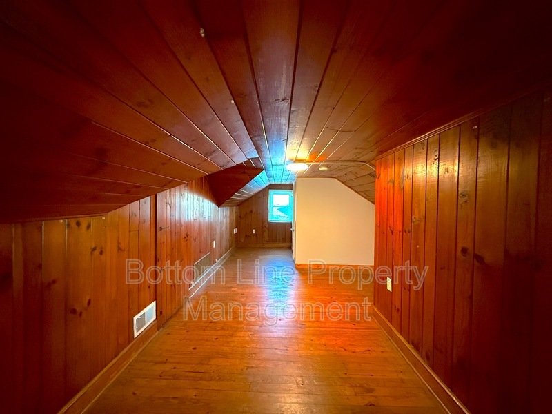 Charming 2BR/2BA Apartment close to Downtown and Winthrop property image
